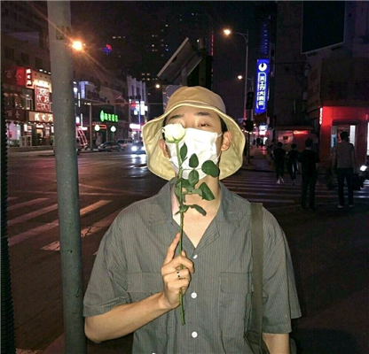 微信性感帅气男生头像