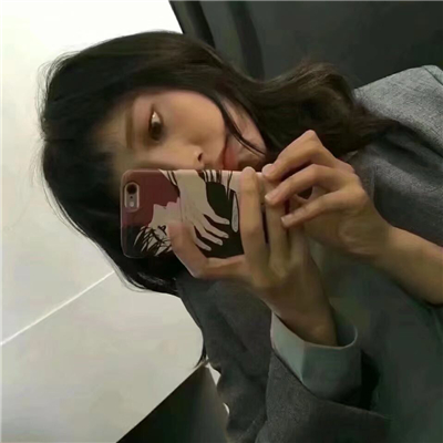 微信迷人性感个性女生头像