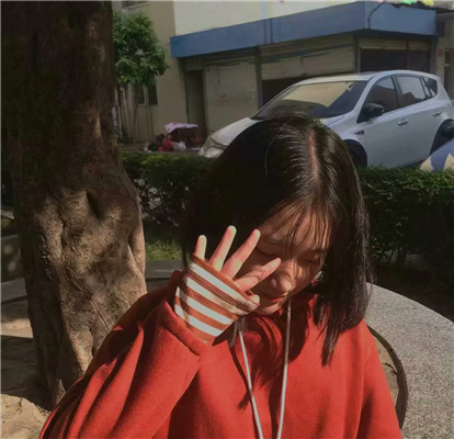 微信迷人性感个性女生头像