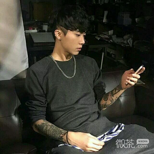 微信成熟非主流男生头像