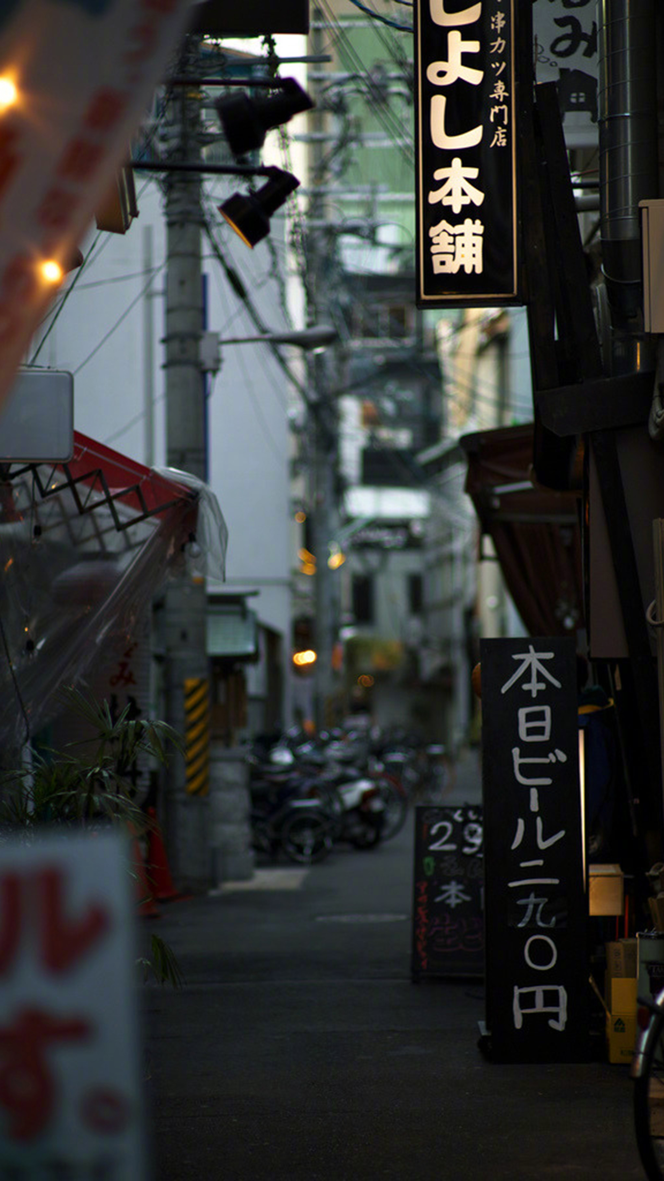 画风很赞的漫画男生微信个性美图下载