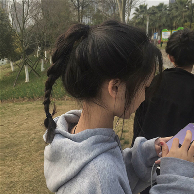 微信迷人性感个性女生头像