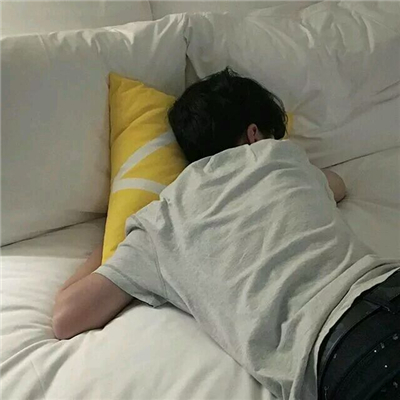 微信超拽冷酷男生头像