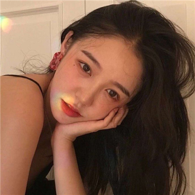 微信迷人性感个性女生头像