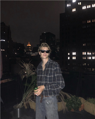 微信小清新时尚冷酷欧美男生头像