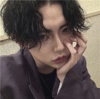 微信小清新时尚冷酷欧美男生头像