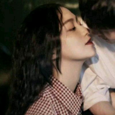 微信深沉个性情侣头像