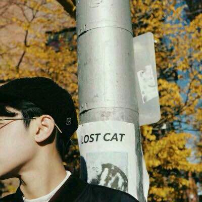 微信文艺冷酷个性男生头像