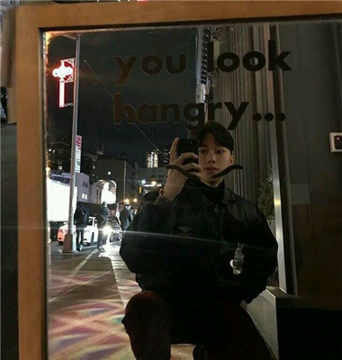 微信高颜值帅气性感男生头像