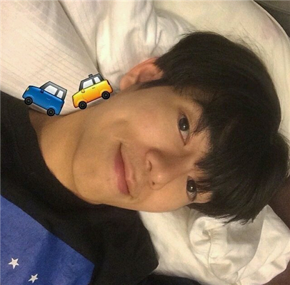 微信文艺冷酷个性男生头像