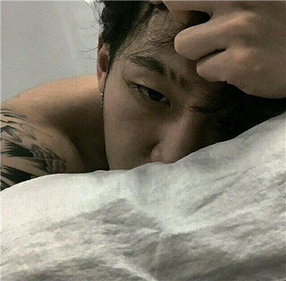 微信高颜值帅气性感男生头像