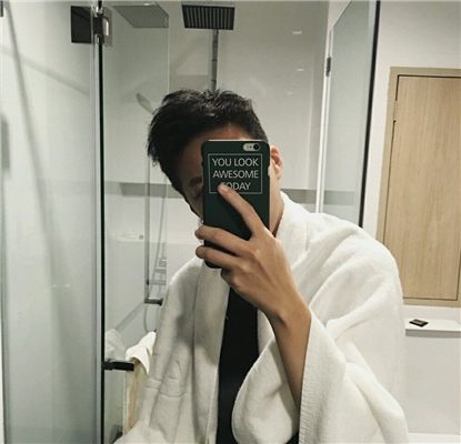 微信高颜值帅气性感男生头像