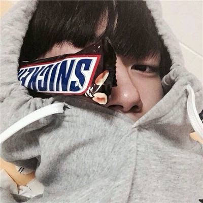 微信文艺冷酷个性男生头像