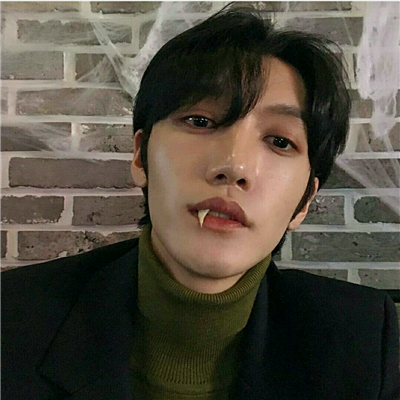 微信文艺冷酷个性男生头像