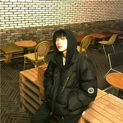 微信高颜值帅气性感男生头像