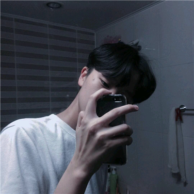 微信高颜值帅气性感男生头像