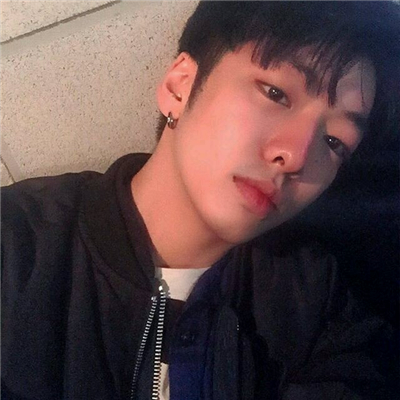 微信文艺冷酷个性男生头像