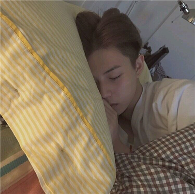 微信高颜值帅气性感男生头像