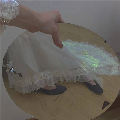 微信时尚简洁气质女生头像