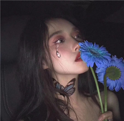 冷酷文艺女生微信头像