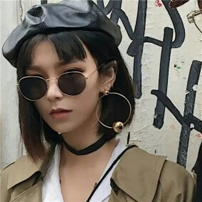 微信时尚简洁气质女生头像