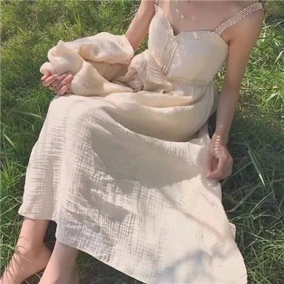 清新文艺女生微信头像