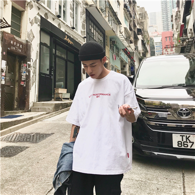 微信阳光简洁帅气男生头像