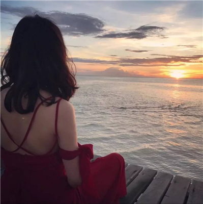 清新文艺女生微信头像