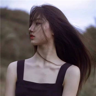 清新文艺女生微信头像