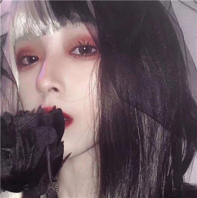 清新文艺女生微信头像