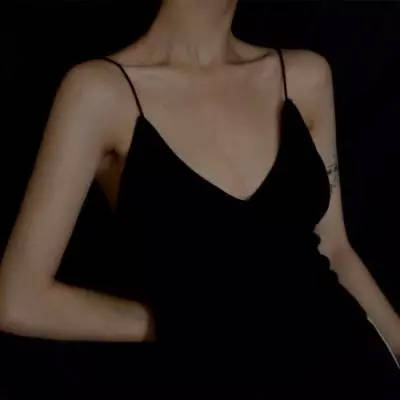 清新文艺女生微信头像