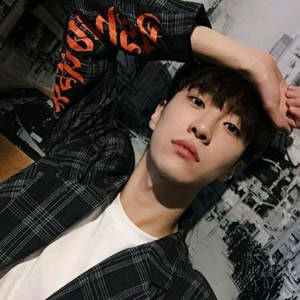 超拽霸气的微信高颜值男生头像合集下载