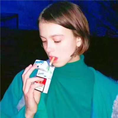 冷酷文艺女生微信头像