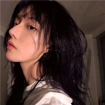 微信漂亮御姐范女生头像