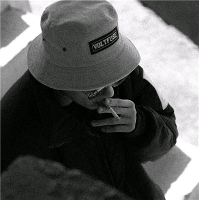 微信帅气性感青春范男生头像