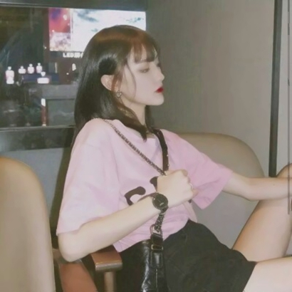 高冷气质短发美女系列微信头像合集下载