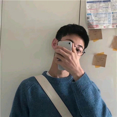 冷酷寂寞男生微信头像
