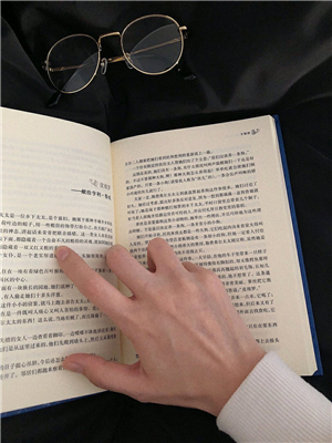 微信冷漠迷人男生头像