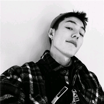 微信帅气性感青春范男生头像