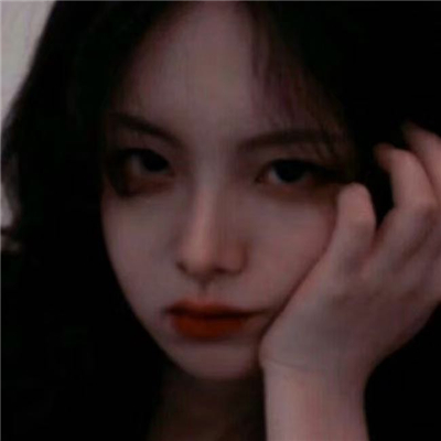 微信时尚超拽女生头像