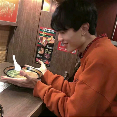 微信帅气性感青春范男生头像