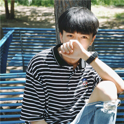 清新文艺微信男生头像