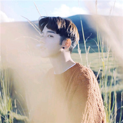 微信清新阳光少年男生头像