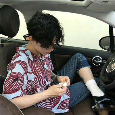 微信清新阳光少年男生头像