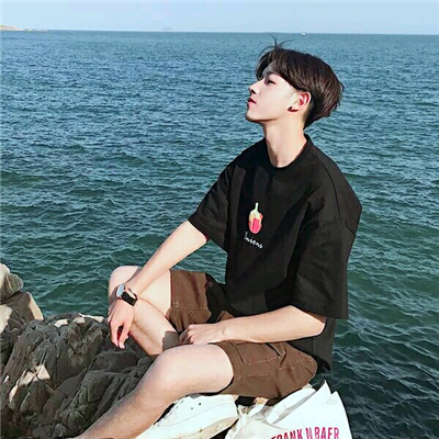 微信清新阳光少年男生头像