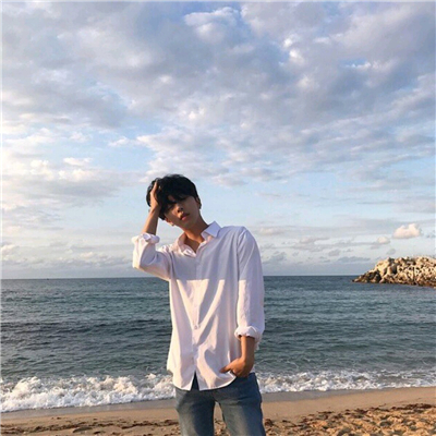 微信清新阳光少年男生头像