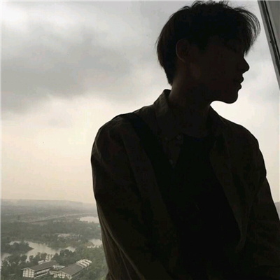 微信清新阳光少年男生头像