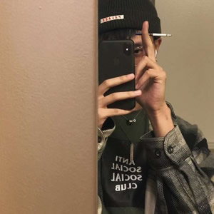 霸气超拽的微信酷炫时尚吸烟男生头像合集下载