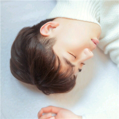 清新文艺微信男生头像