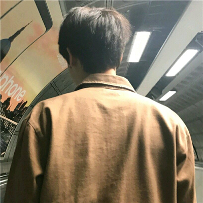 微信清新阳光少年男生头像